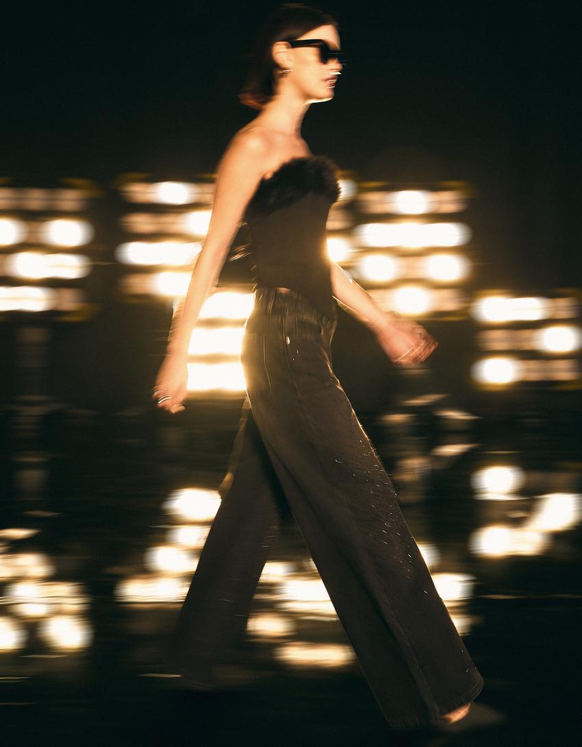 Top a fascia stile burlesque scollo in pelliccia sintetica-Nero