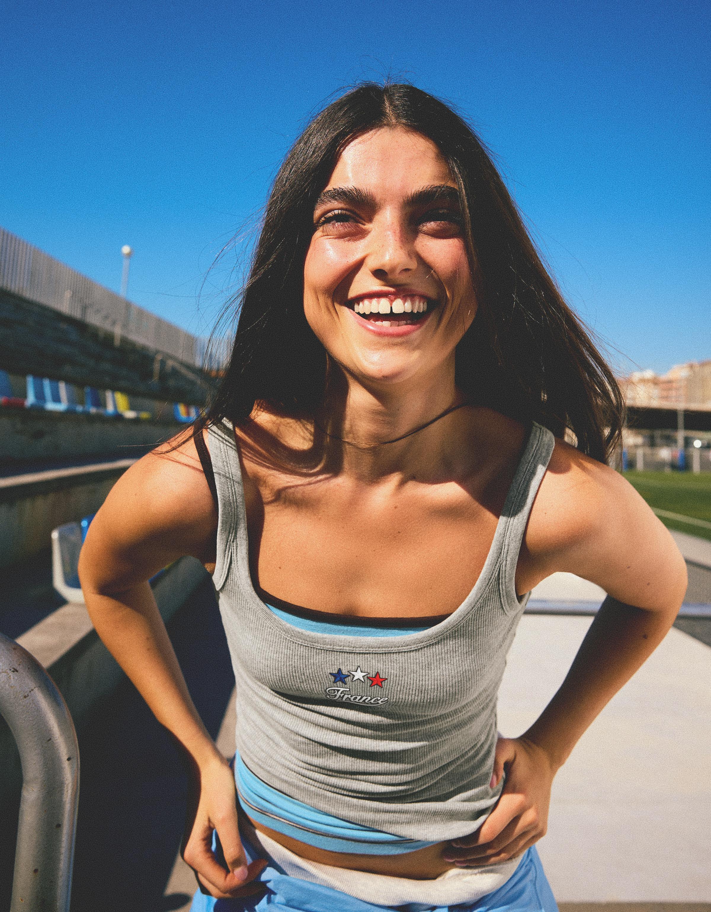 Ribbed vest top — Grey
