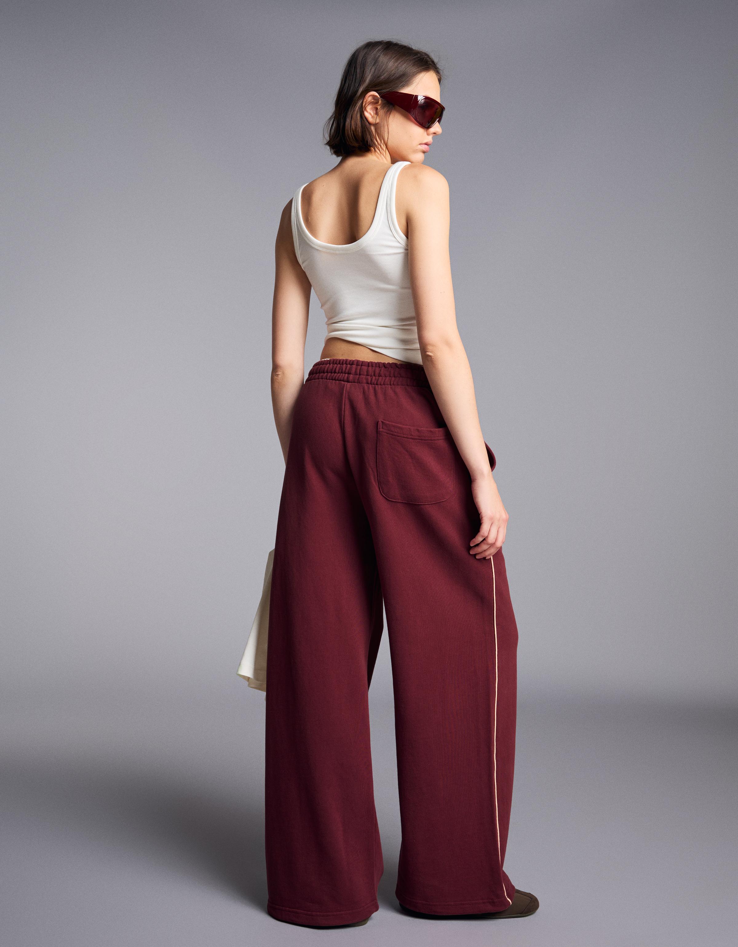 Dancer plush joggers — Maroon