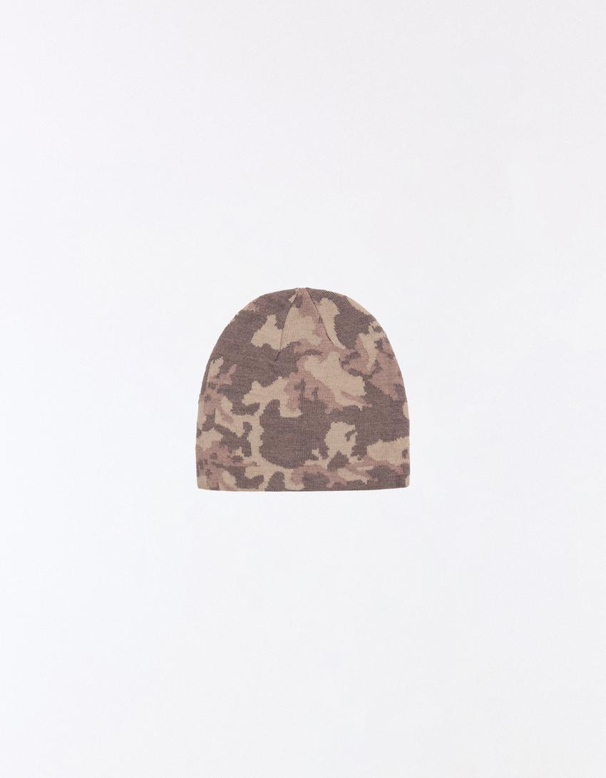 Шапка бини с принтом-Хаки