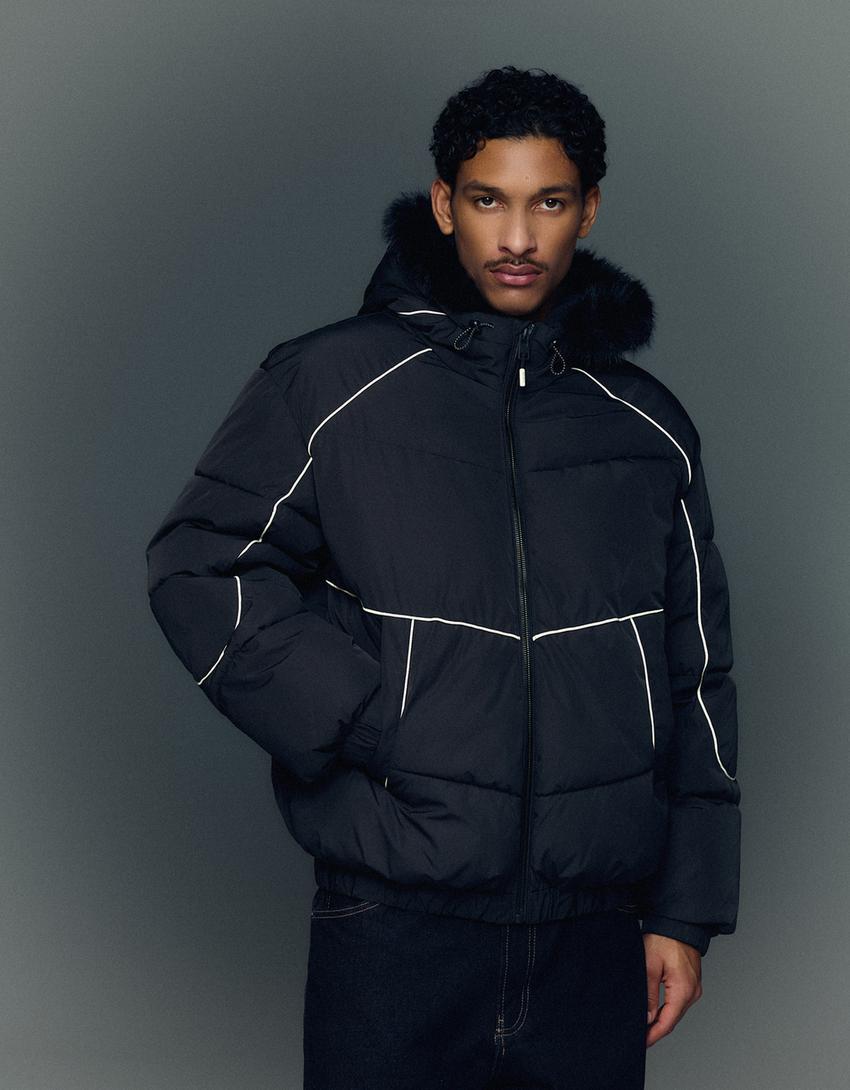 Jakna iz tehnične tkanine s kapuco iz umetnega krzna-Črna