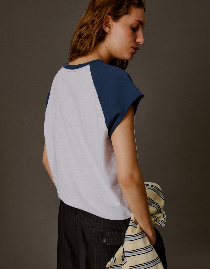 Short sleeve raglan T-shirt-Grey
