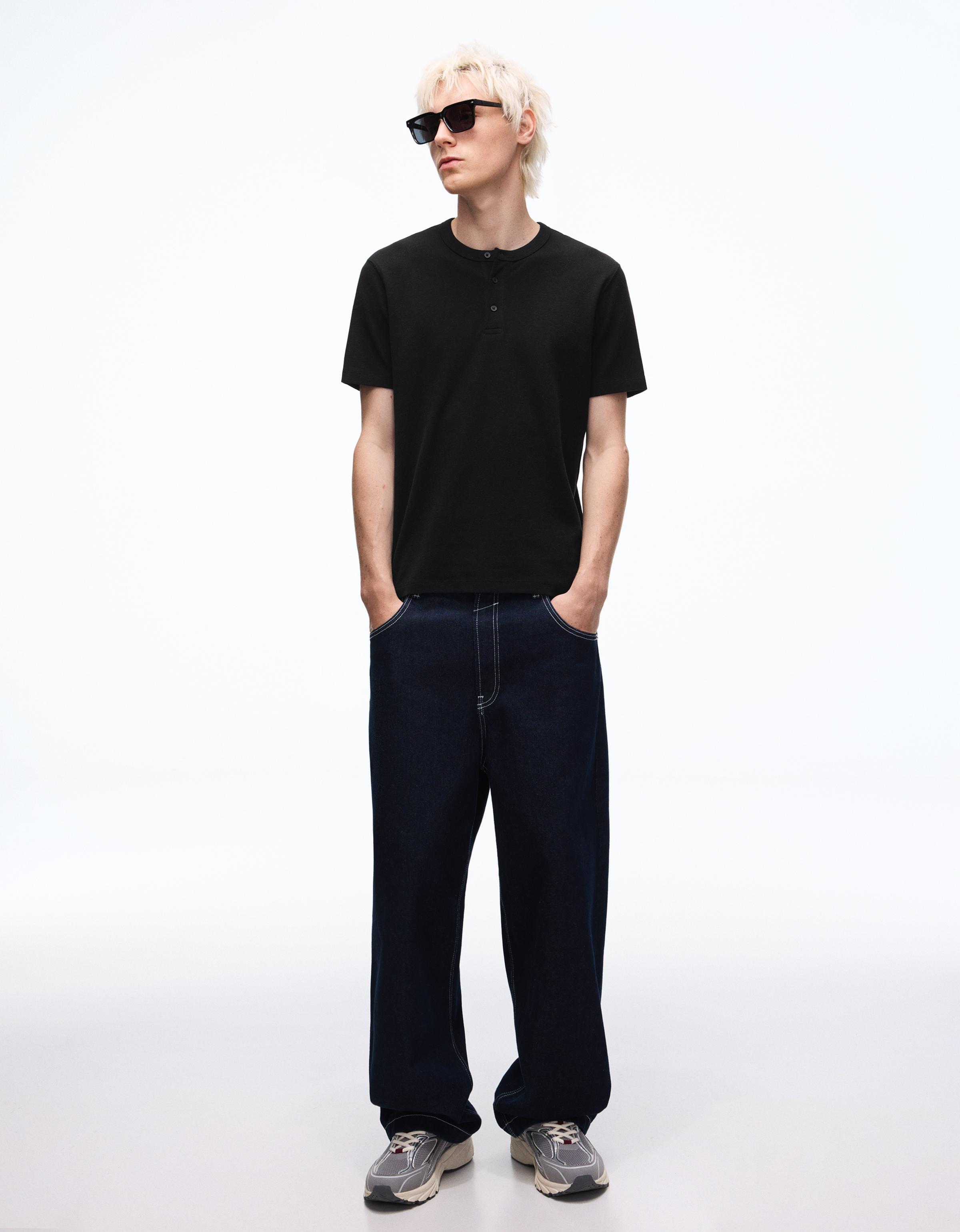 Kısa kollu gofre ekmekçi tişört - Görsel 76