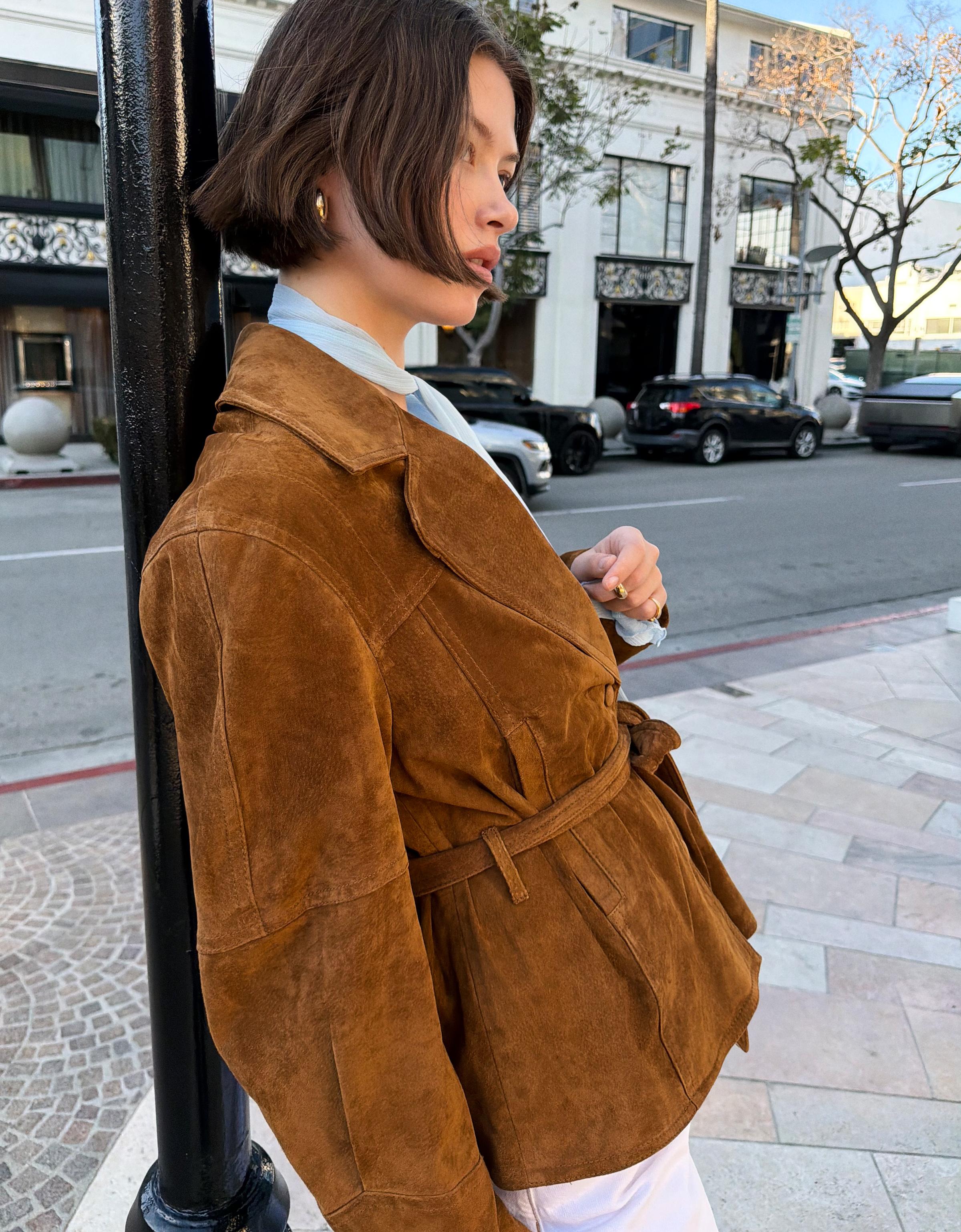 Suede jacket with belt — Brown