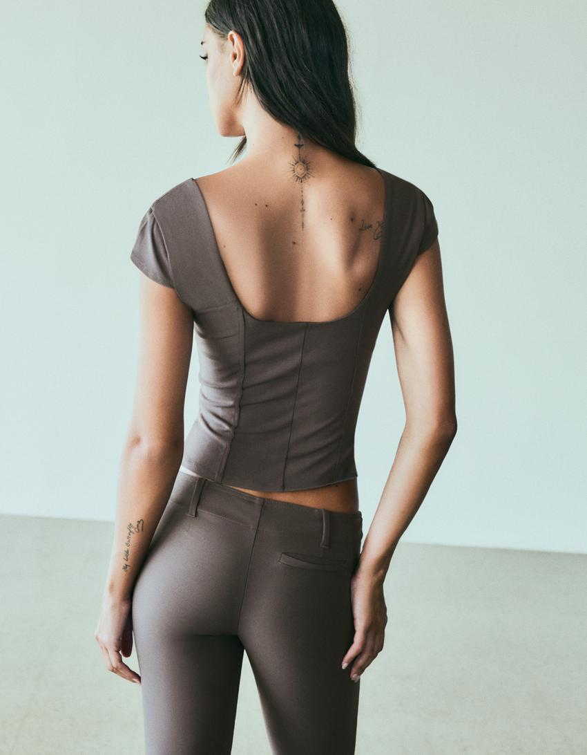 Short sleeve zip-up top-Brown