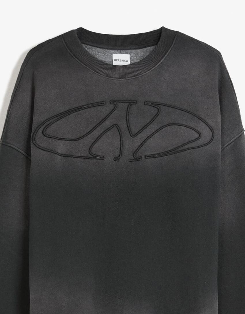 ოვერსაიზი გახუნებული ეფექტის მოსცმელი პერანგი-ნაცრისფერი