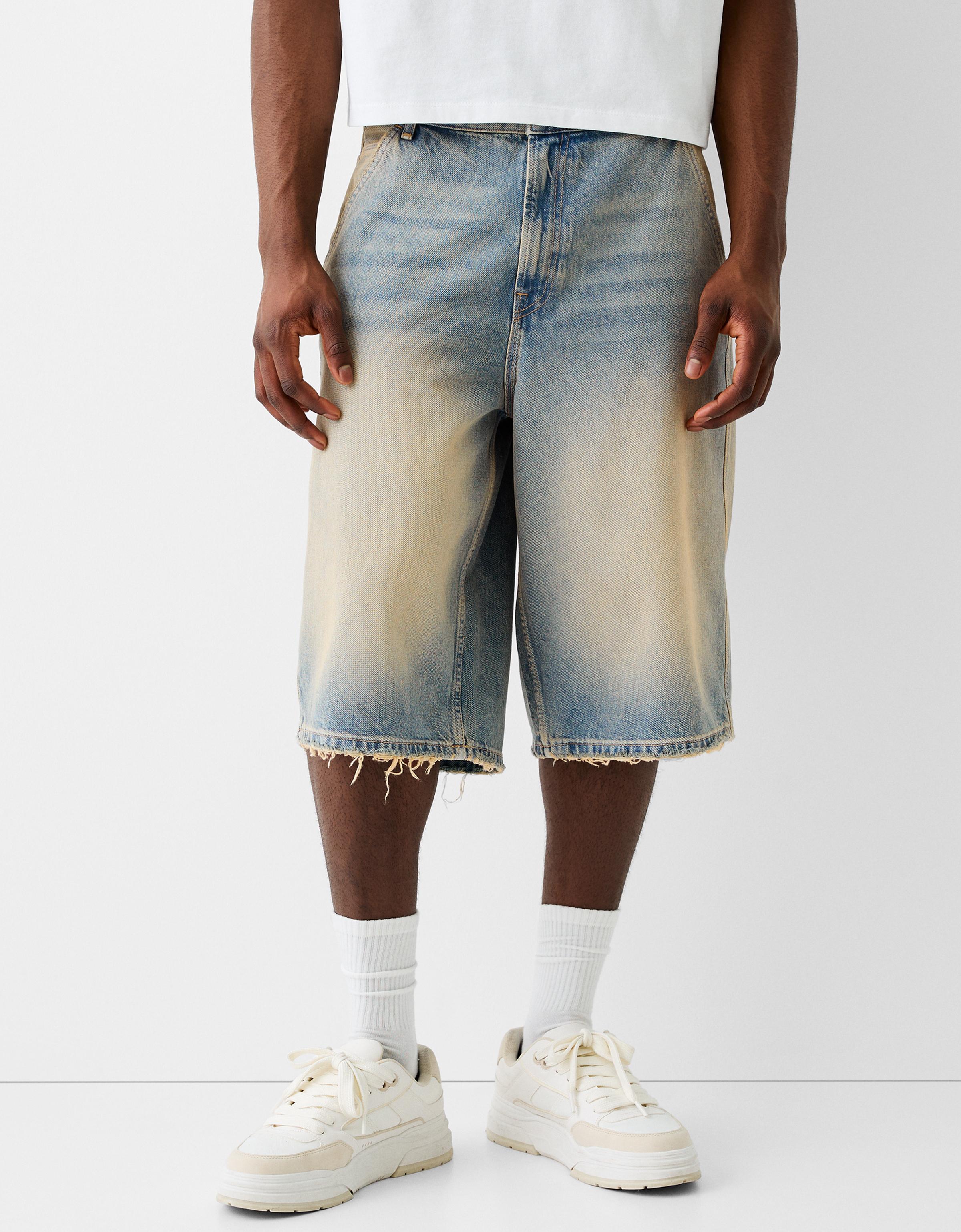 Bershka Skater-Denim-Bermudas Herren 42 Ausgewaschenes Blau