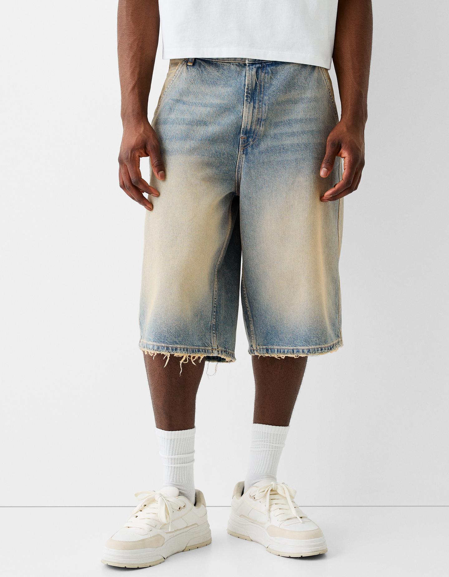 Bershka Bermuda In Denim Skater Uomo 42 (Eu 36) Azzurro Lavato