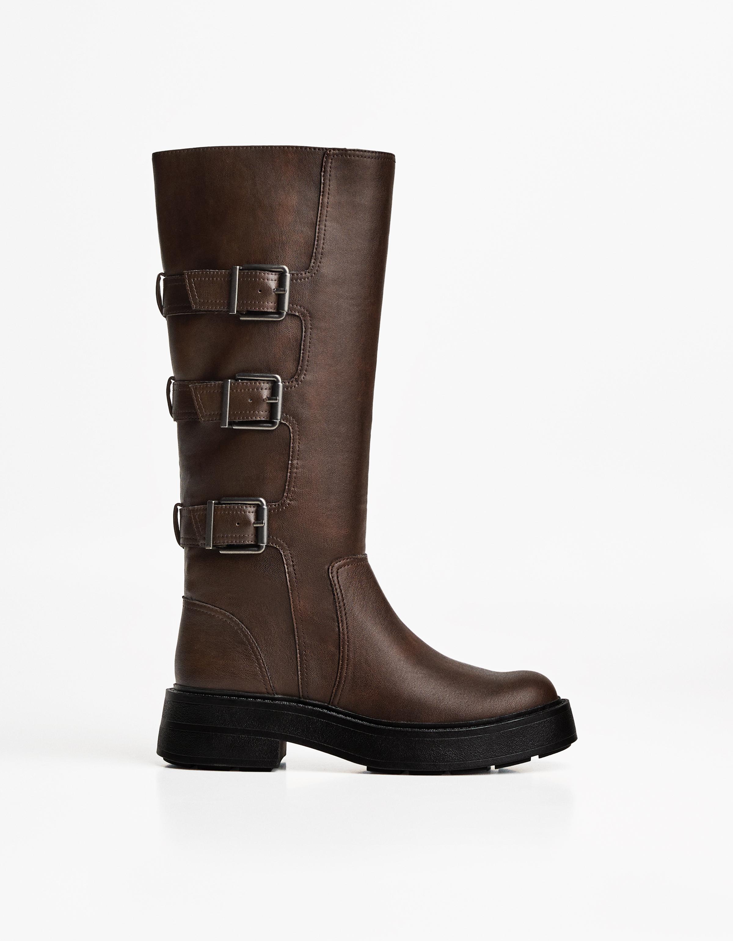 Bershka Flache Stiefel Mit Schnallen Damen 38 Braun
