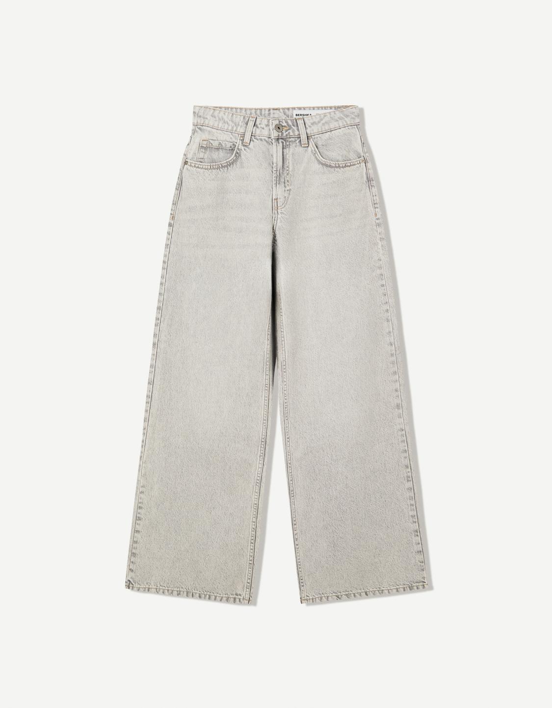 Wide-leg jeans