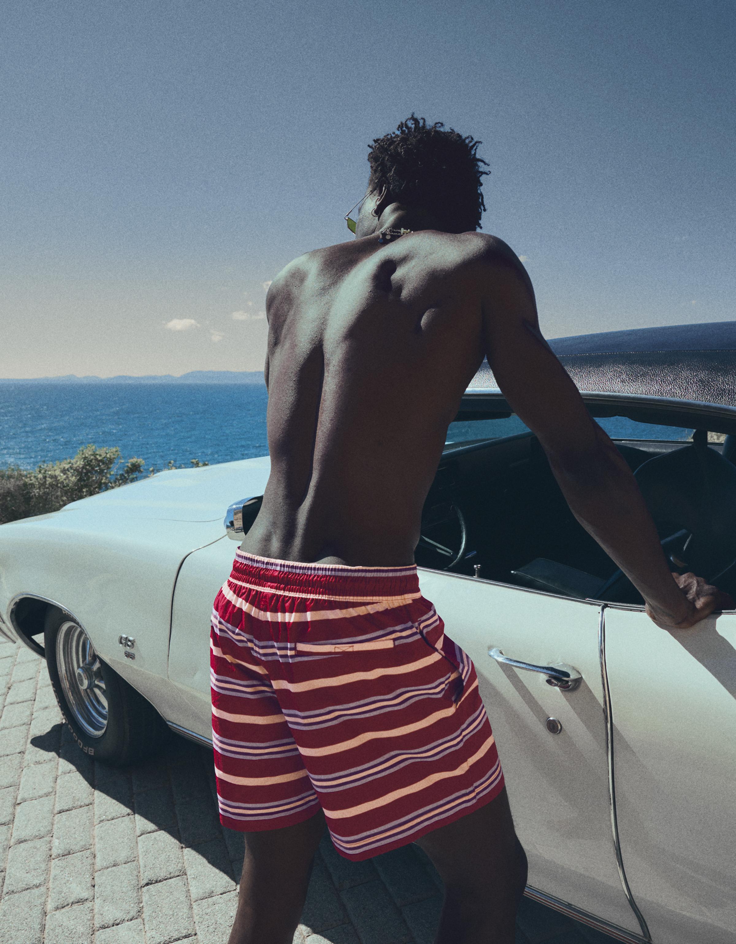 Boxy striped swim shorts — Burgundy