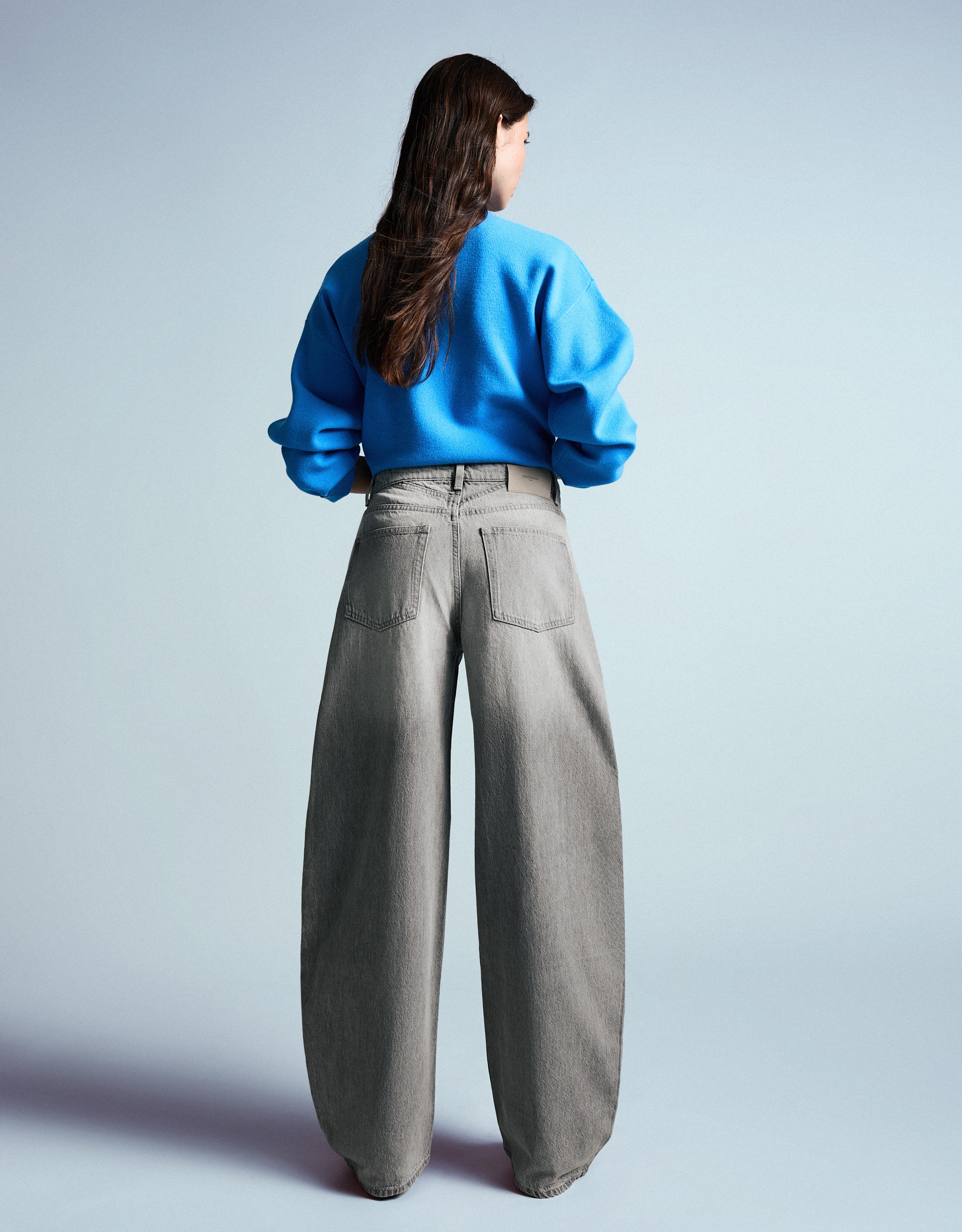 High-waist barrel jeans — Grey