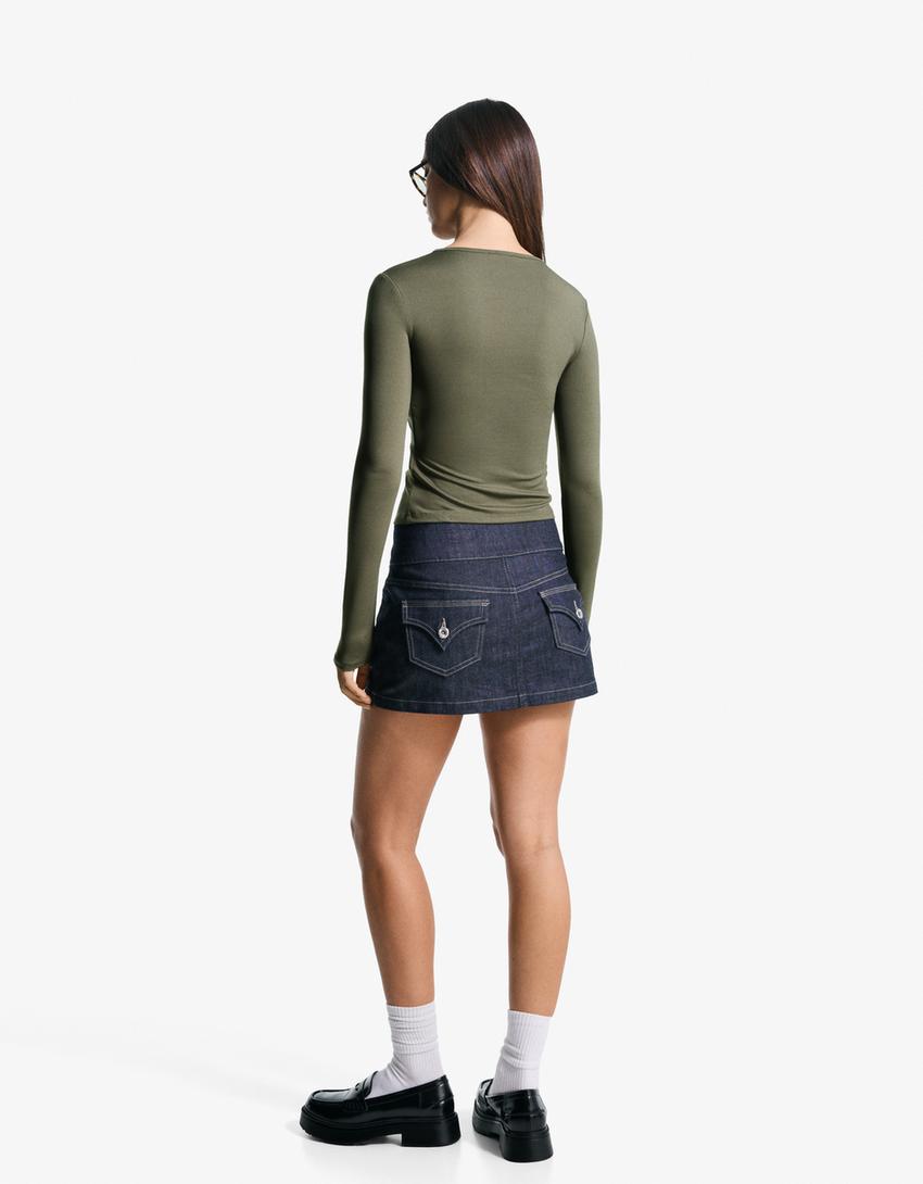 T-shirt met lange mouwen en knopen-Kaki