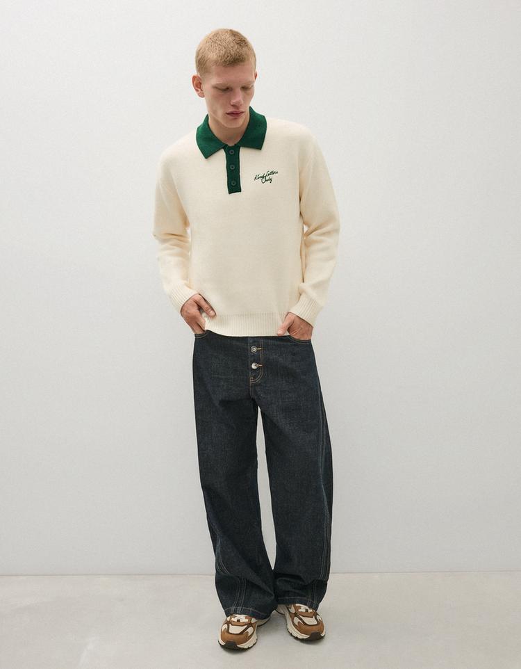 Contrast embroidered polo collar jumper — Off white