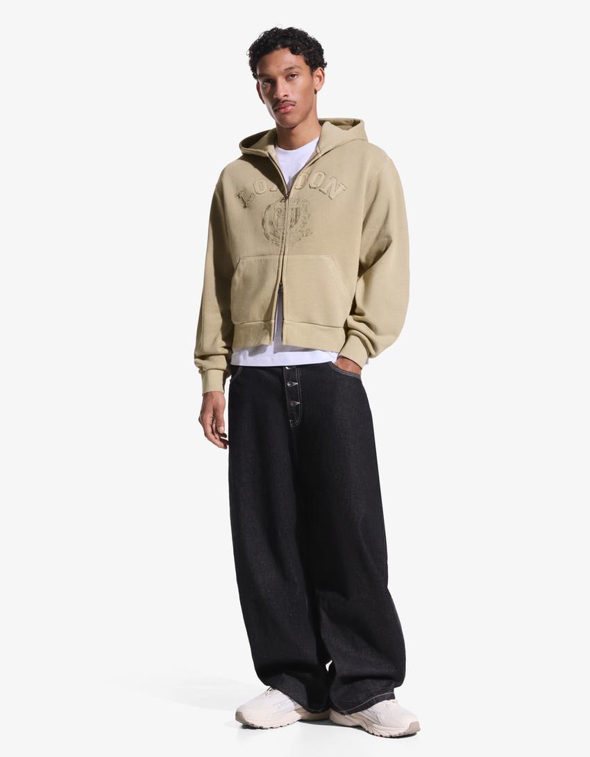 Sudadera cremallera boxy bordado-Arena
