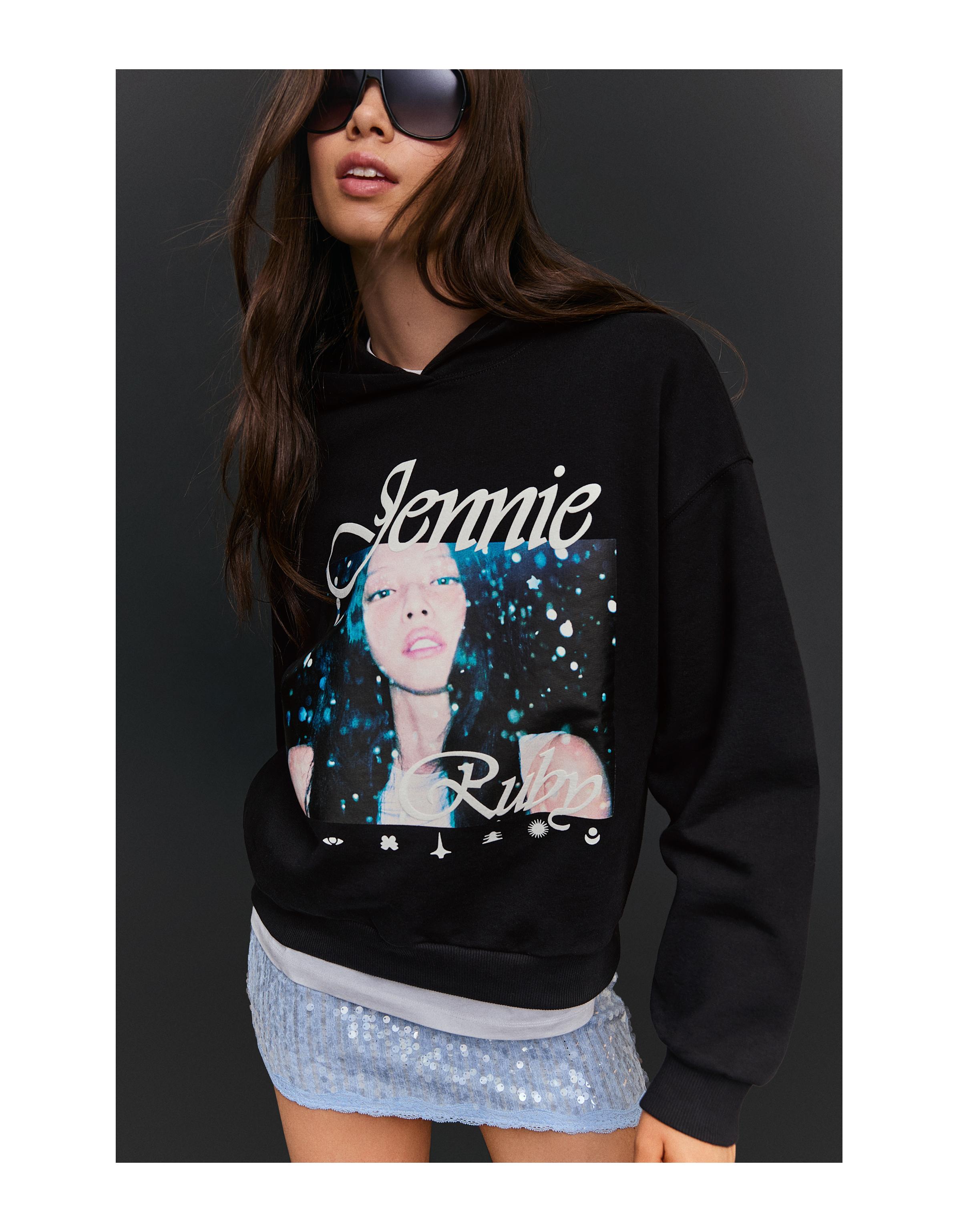 Jennie Ruby print hood sweatshirt with hood sweatshirt