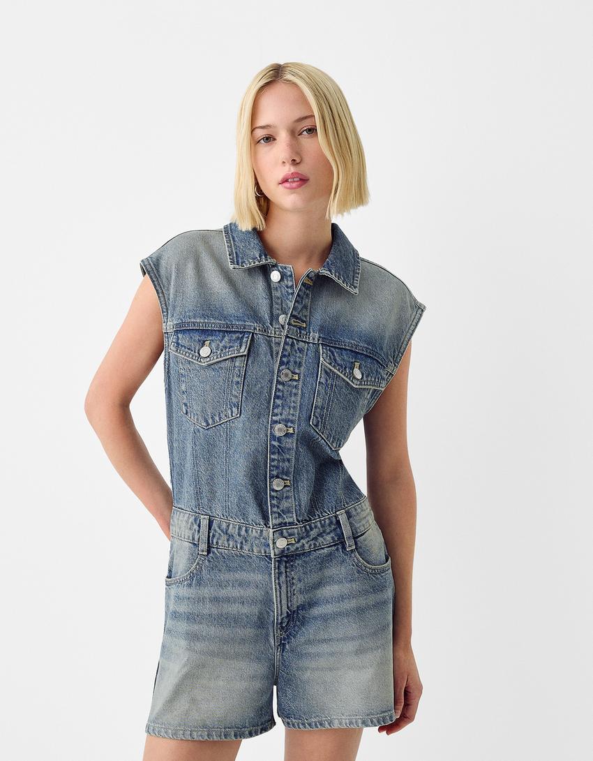 אוברול ג'ינס קצר-כחול שטוף-1