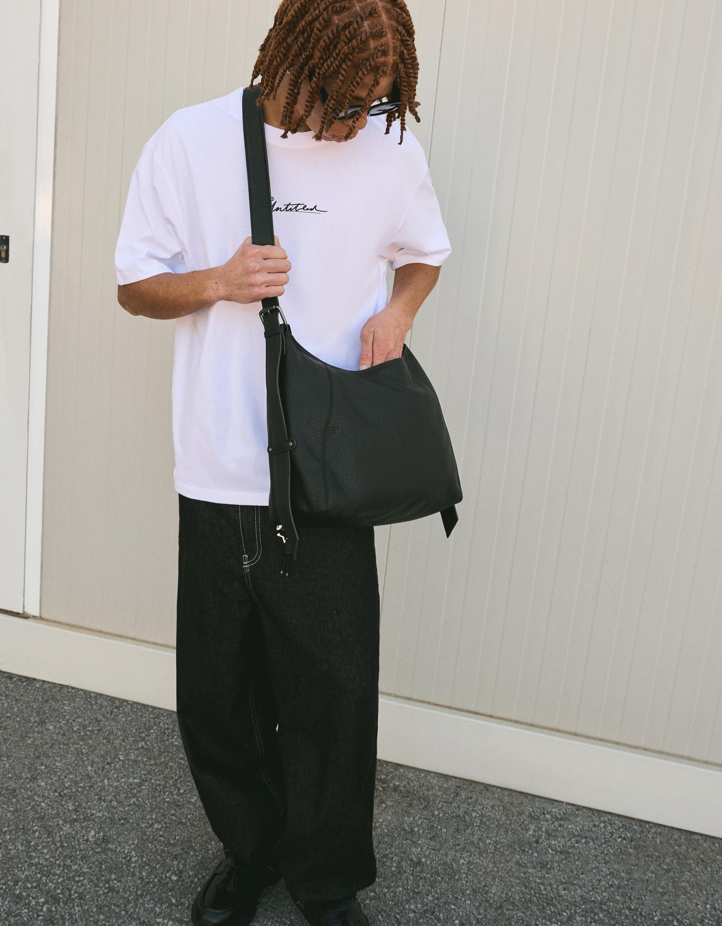 Bershka Bolso Cruzado Efecto Piel Hombre Gris