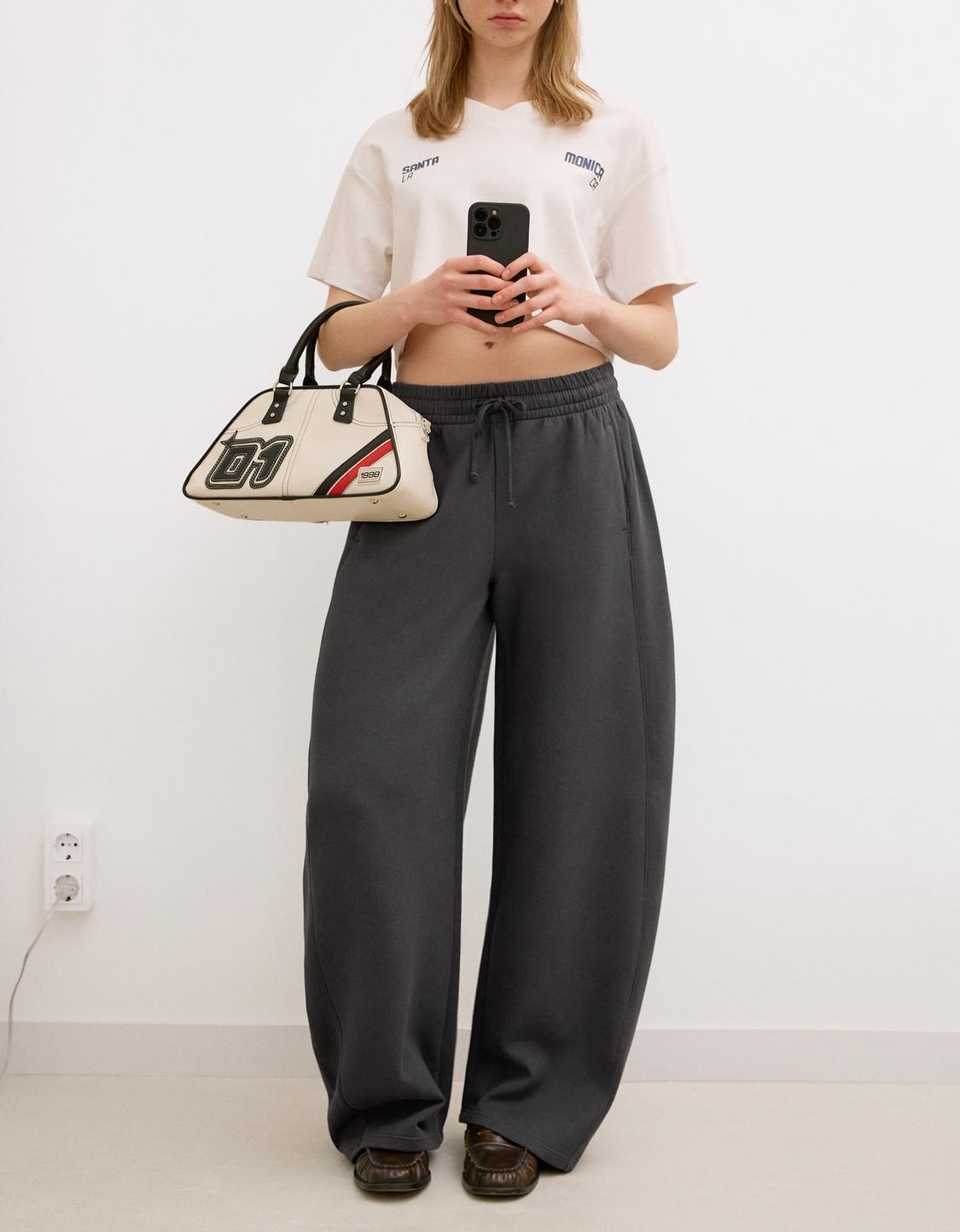 Plush barrel trousers