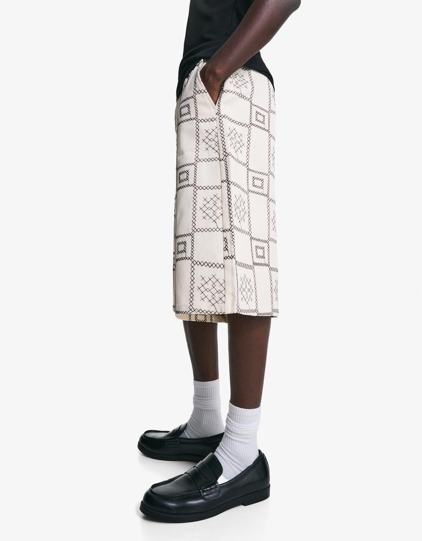 Baggy-Bermudas-Rohweiß-2