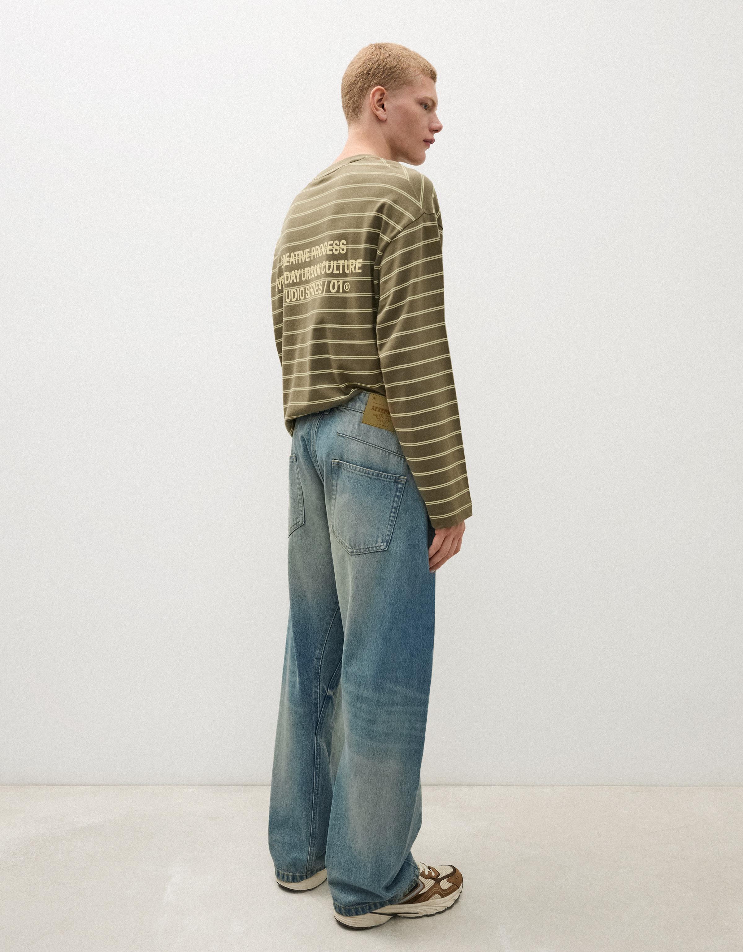 Twisted fit jeans — Light blue