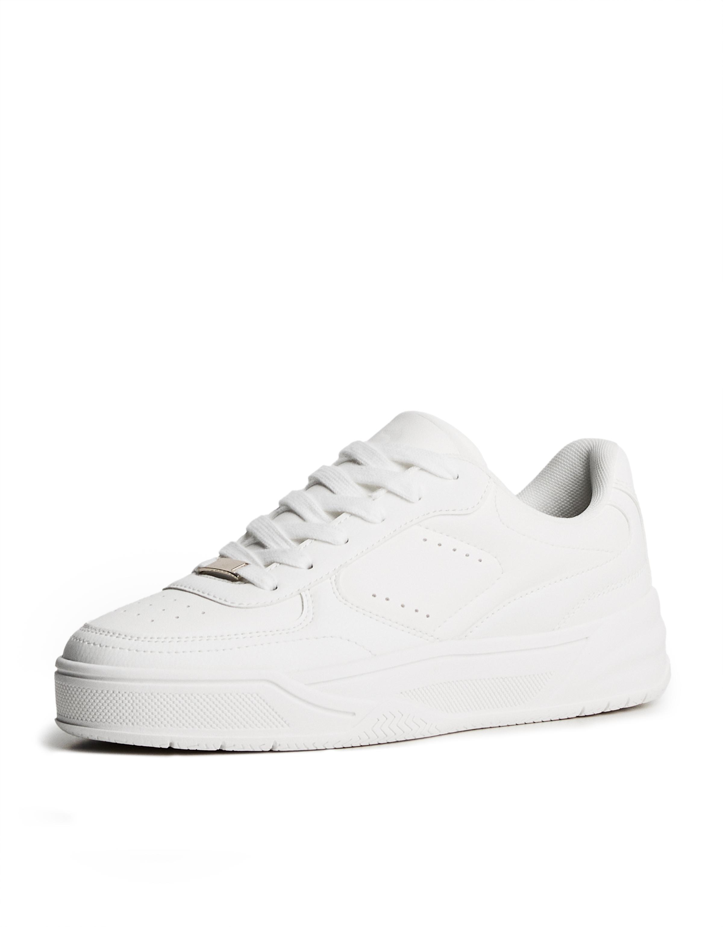 Basic trainers — WHITE