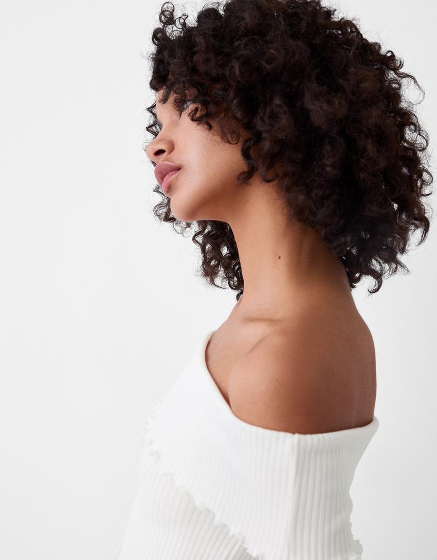 سويتر بياقة باردو وأكمام طويلة-أبيض مطفي-5