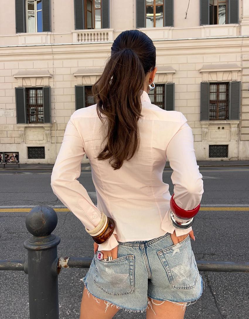 Fitted shirt with flared sleeves-Pink-2