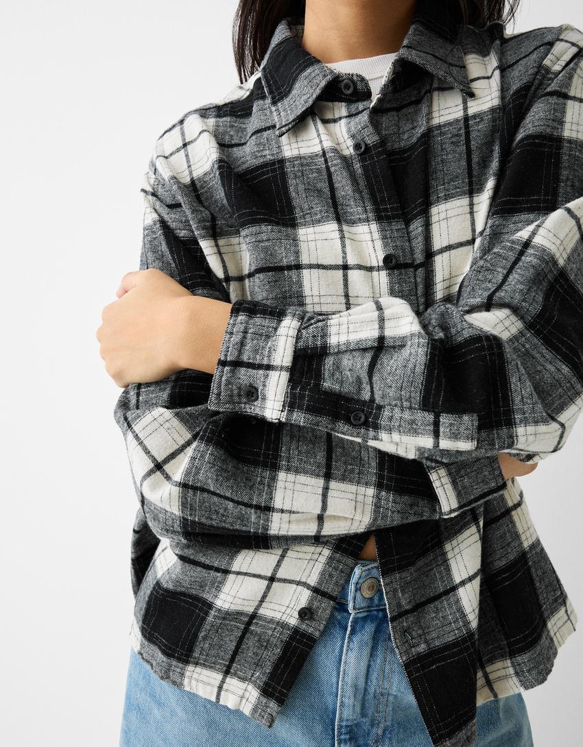 Camisa manga comprida cropped quadrados-Preto-6