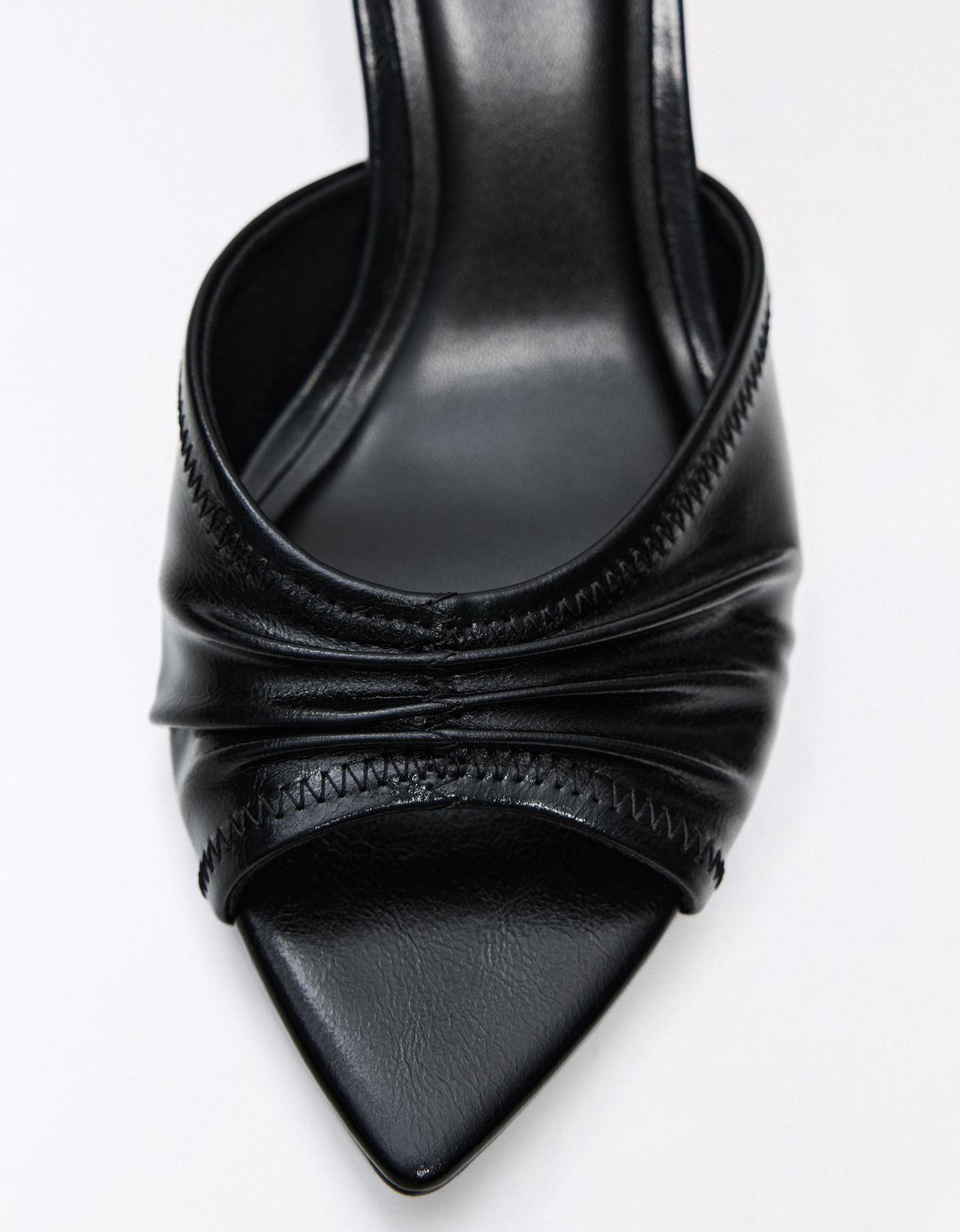 Mule with ruched detail — BLACK