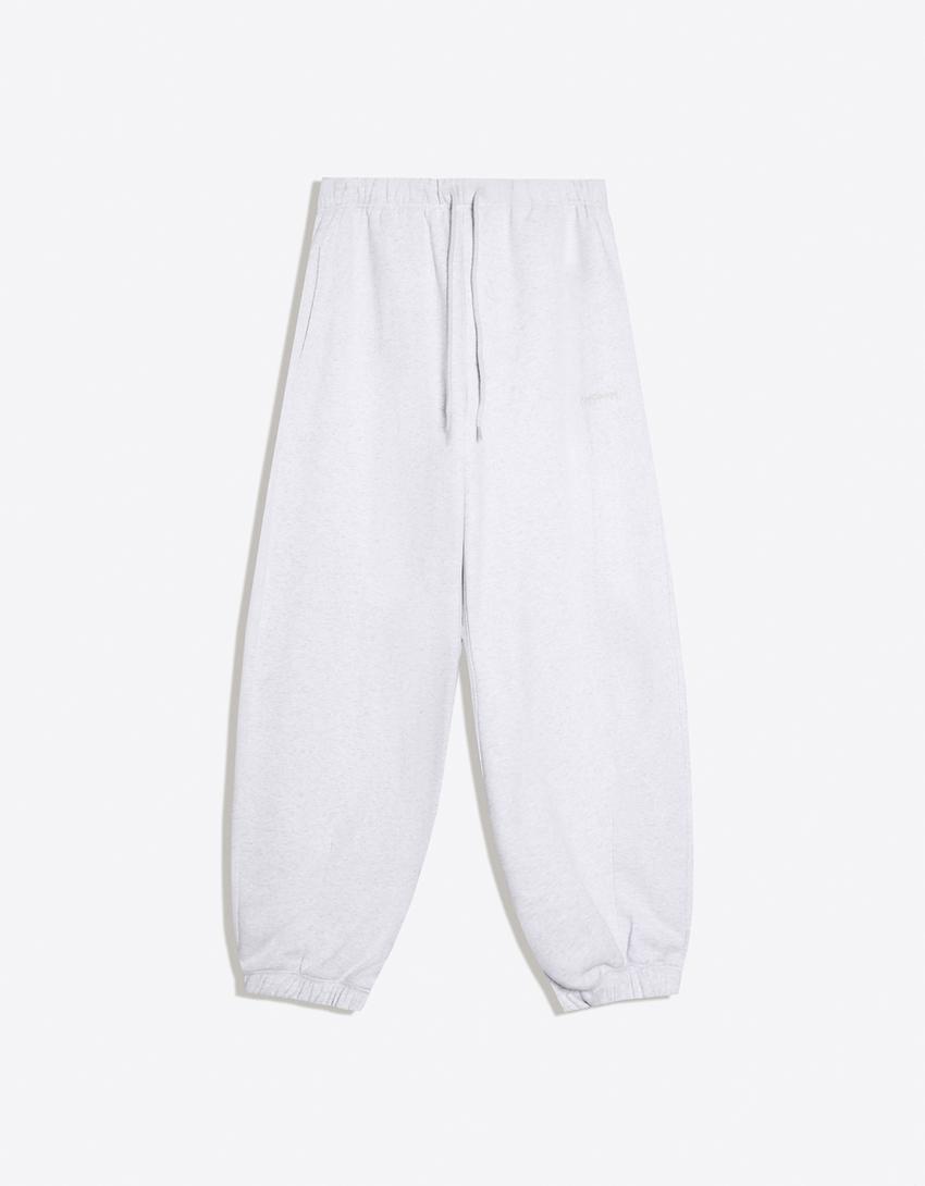 Jogginghose-Grau