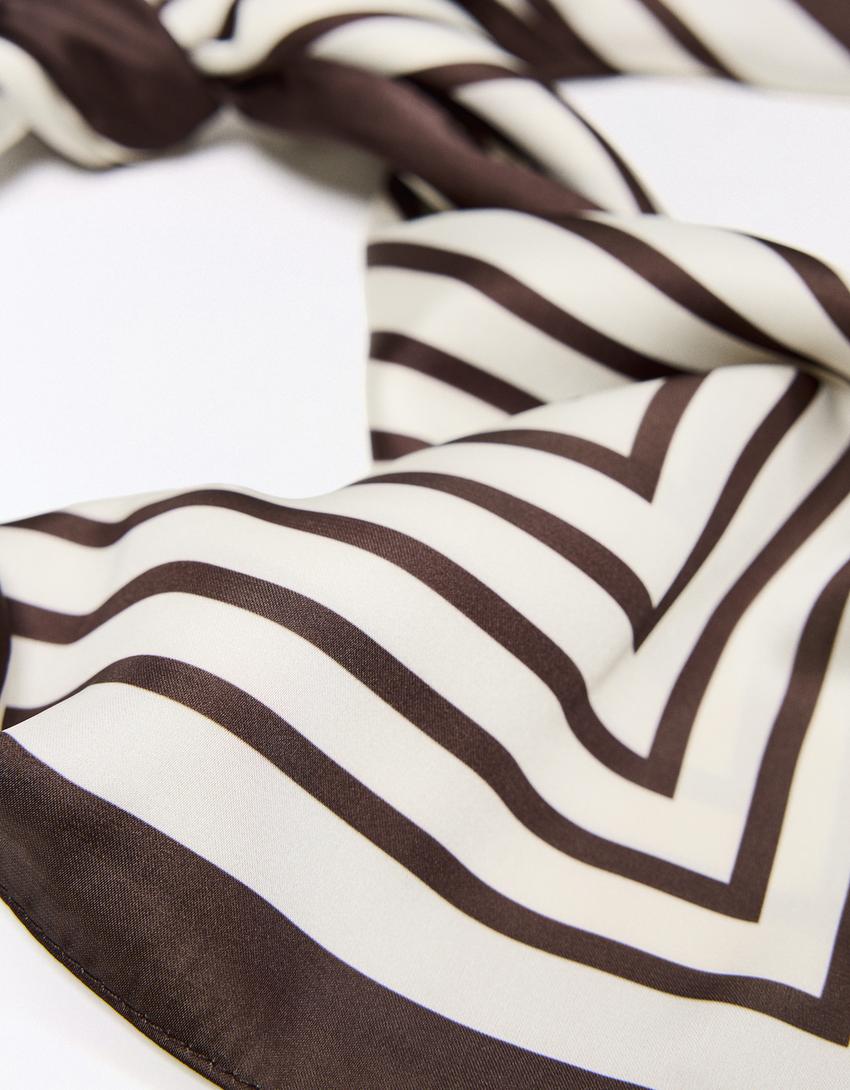 Pañoleta satén rayas-Marrón