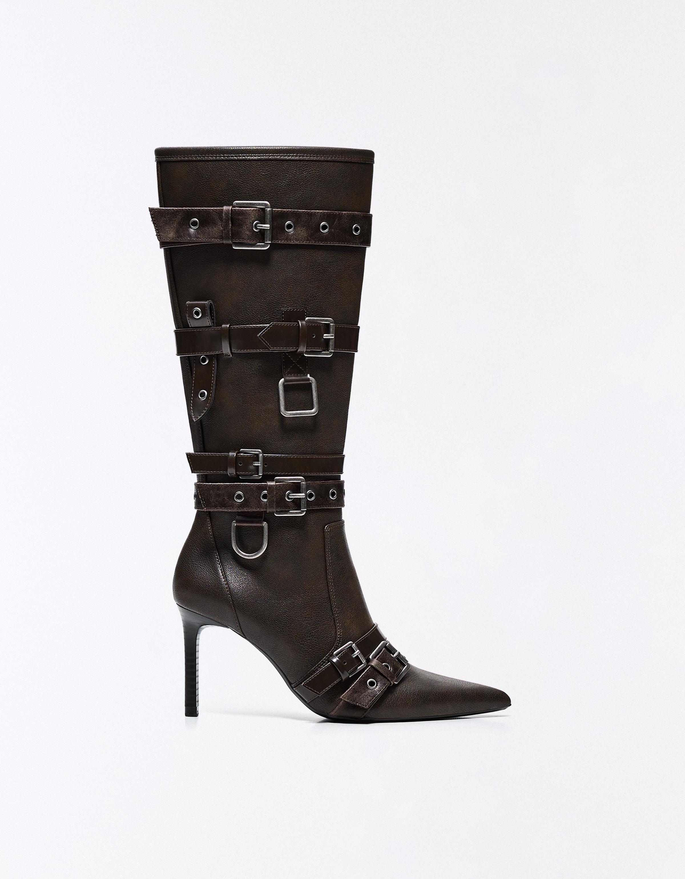 Bershka Stiefel Mit Schnallen Und Absatz Damen 38 Braun