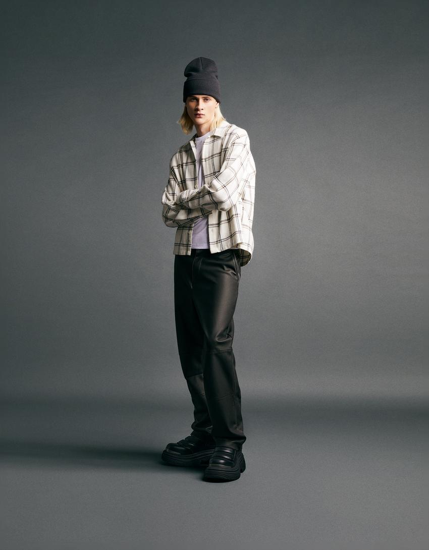 Men’s quilted platform ankle boots with buckles-BLACK