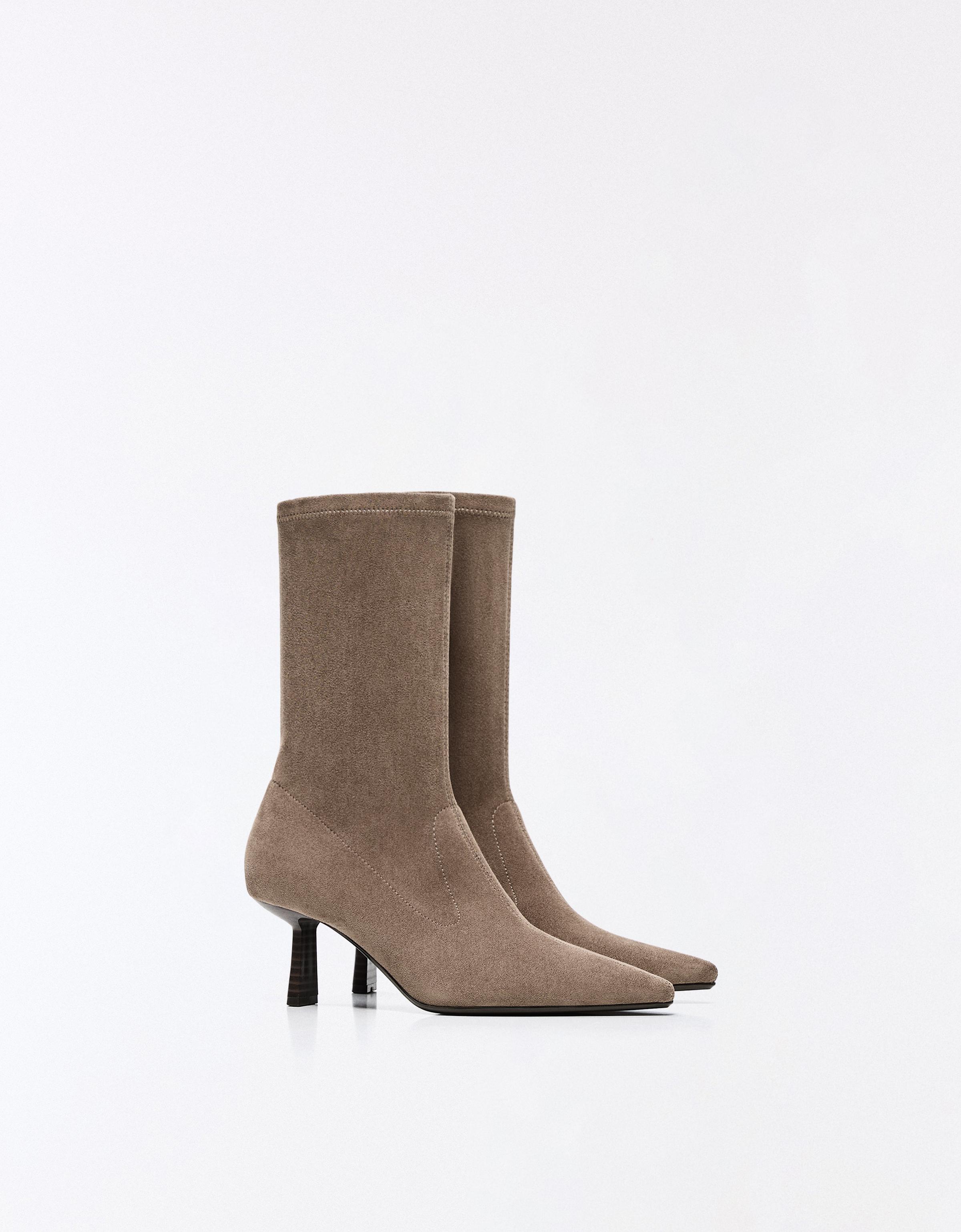 Fitted kitten heel ankle boots — TAUPE