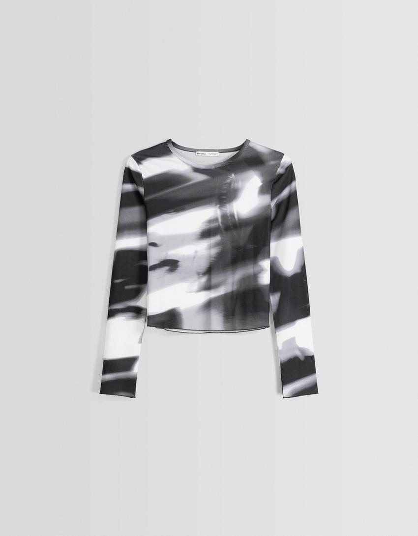 تيشرت مضلع بأكمام طويلة وطبعة-رمادي-4