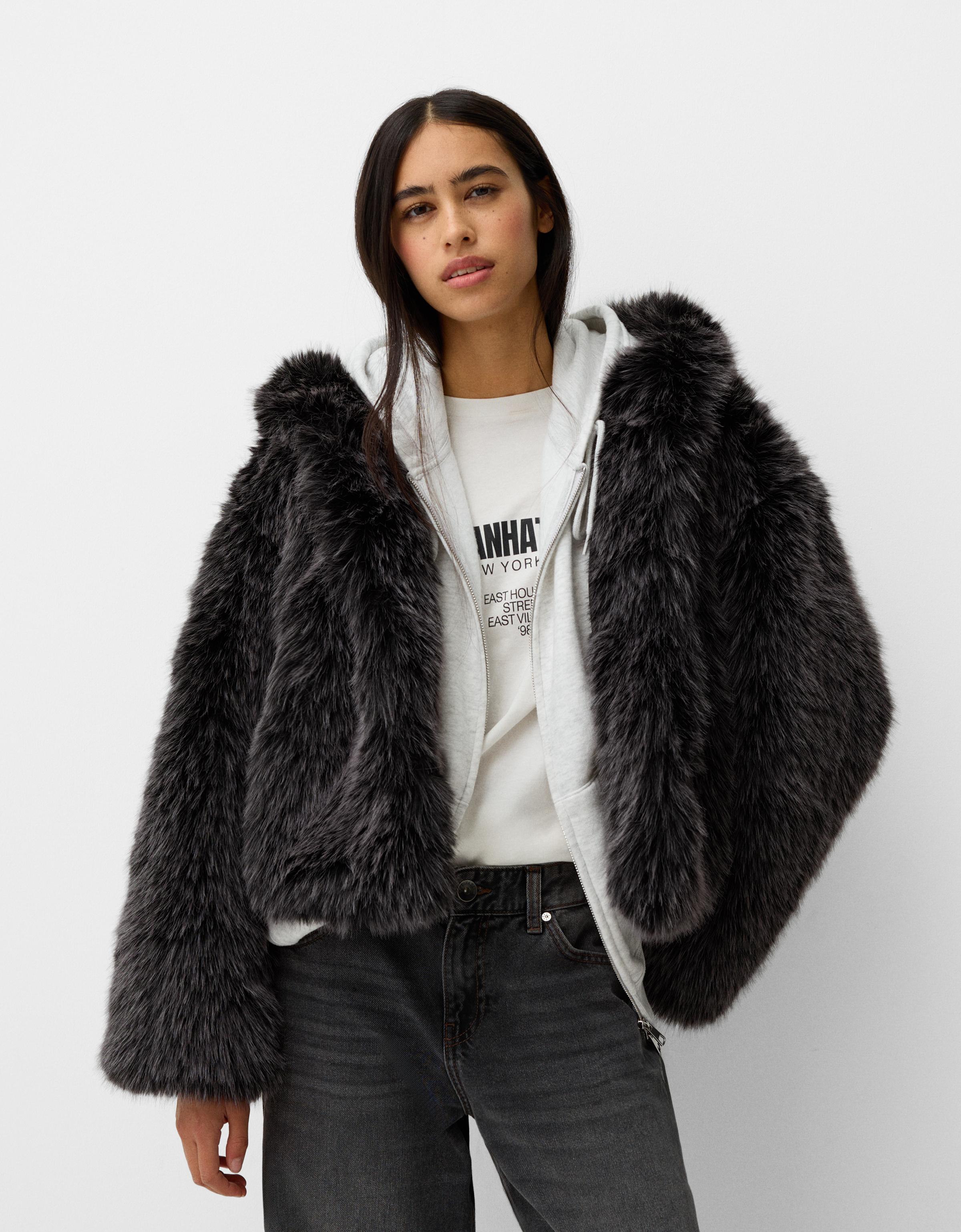 Bershka Jacke Aus Kunstfell Mit Kapuze Damen L Grau