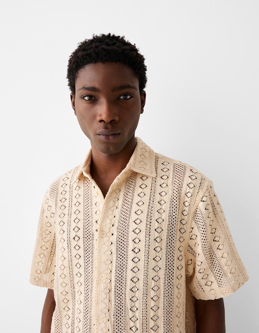 قميص كروشيه بأكمام قصيرة-كريمي-2