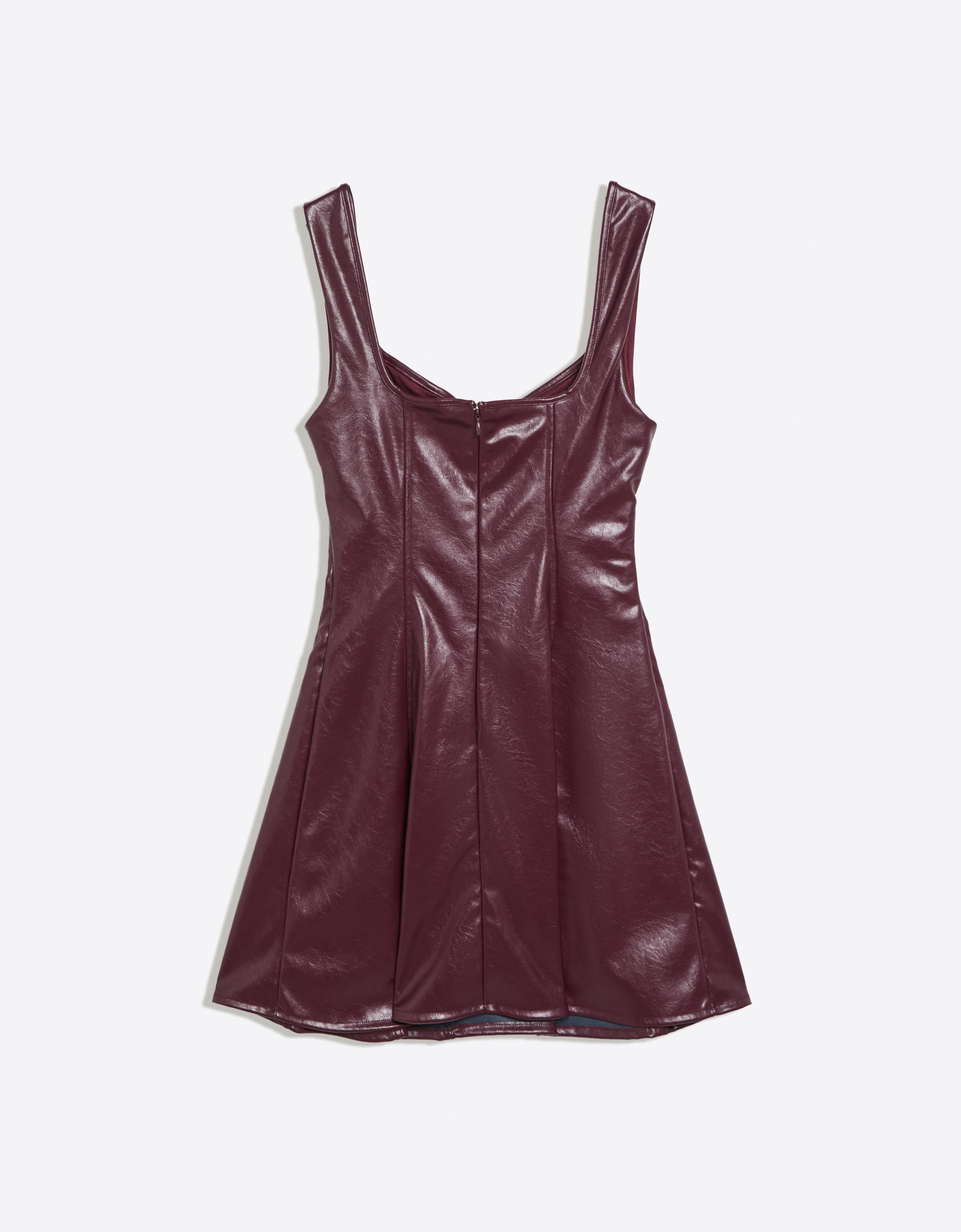 Bershka Kalp yaka suni deri askılı mini elbise