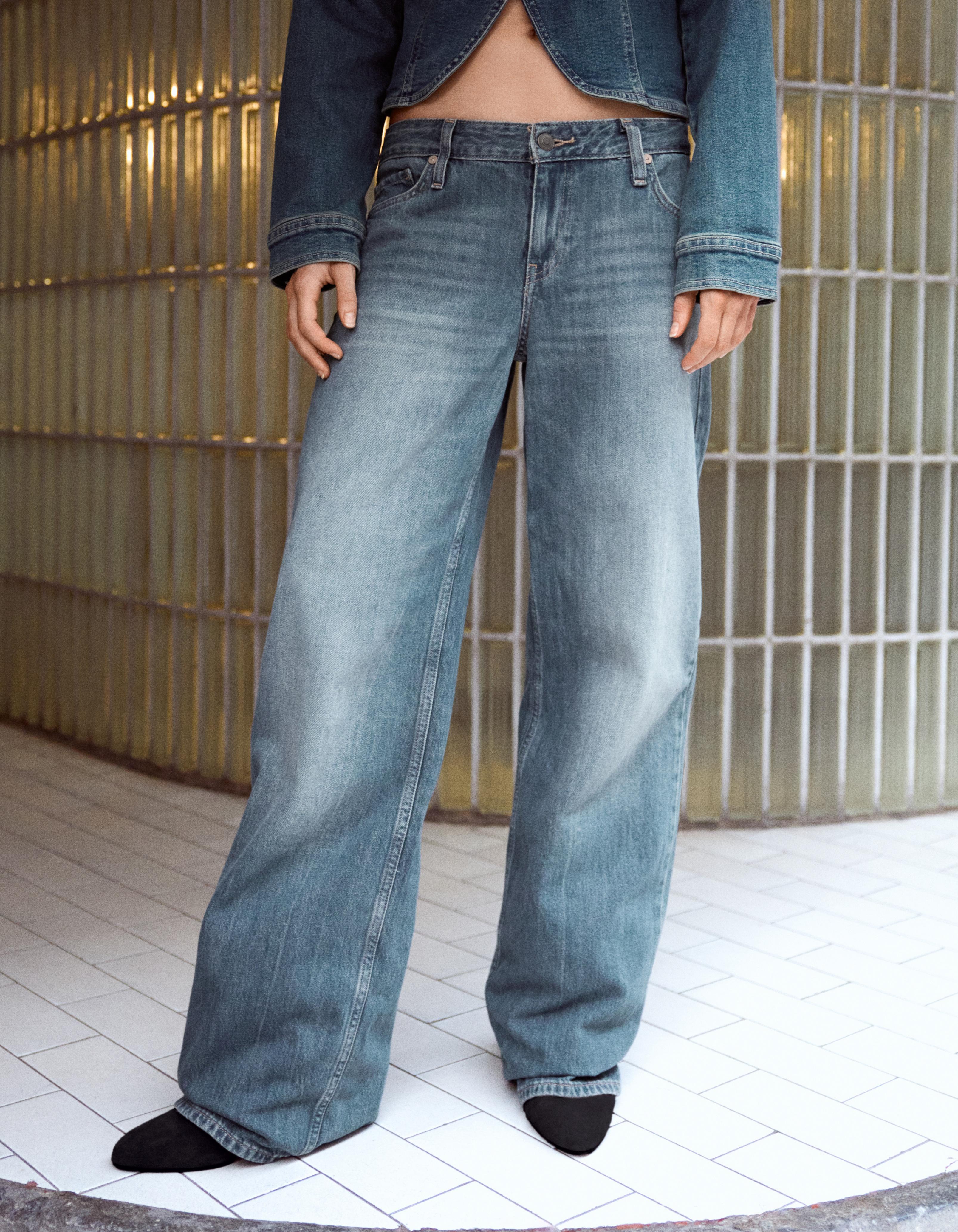Low-rise straight jeans — Light blue