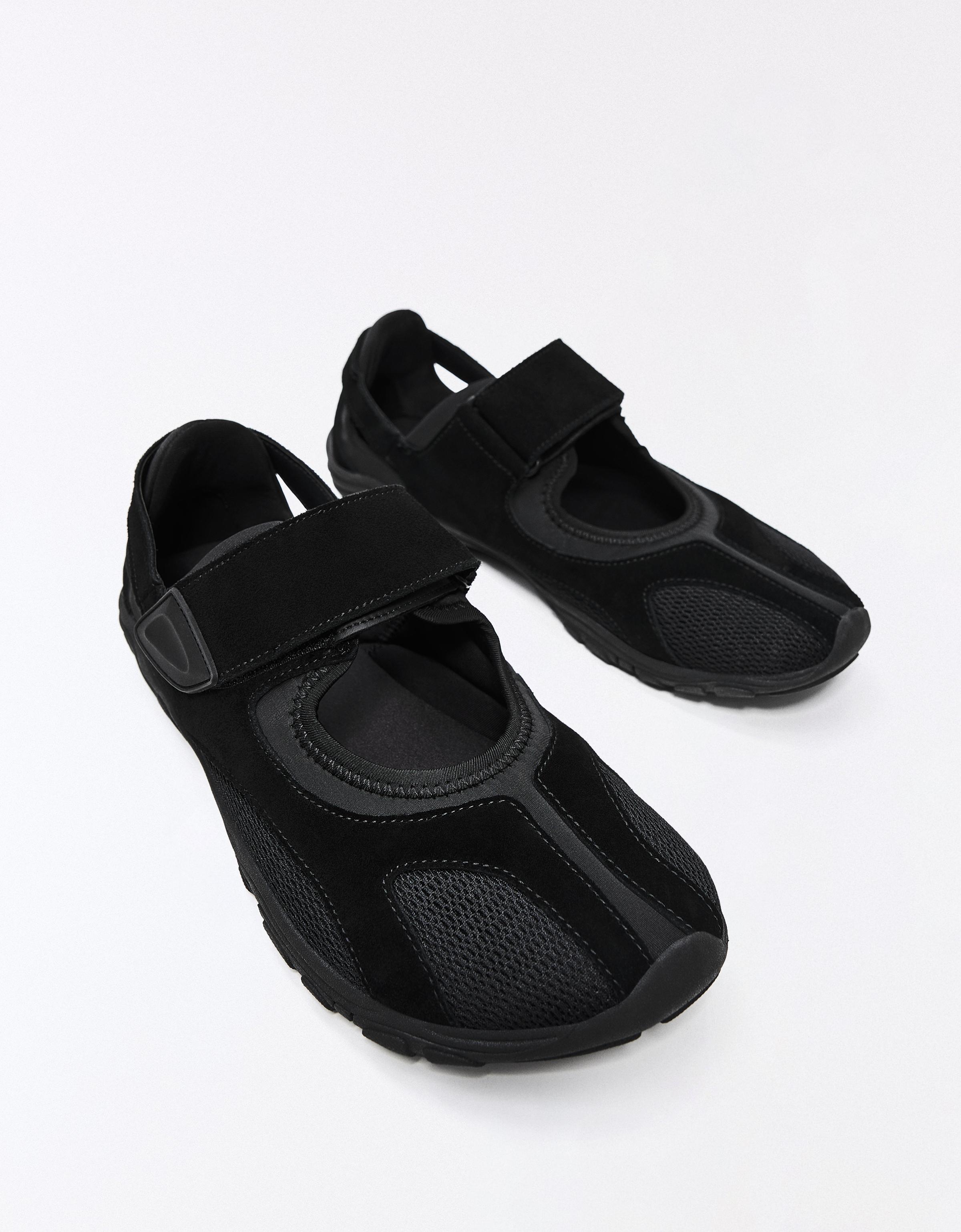 Barefoot trainers — BLACK