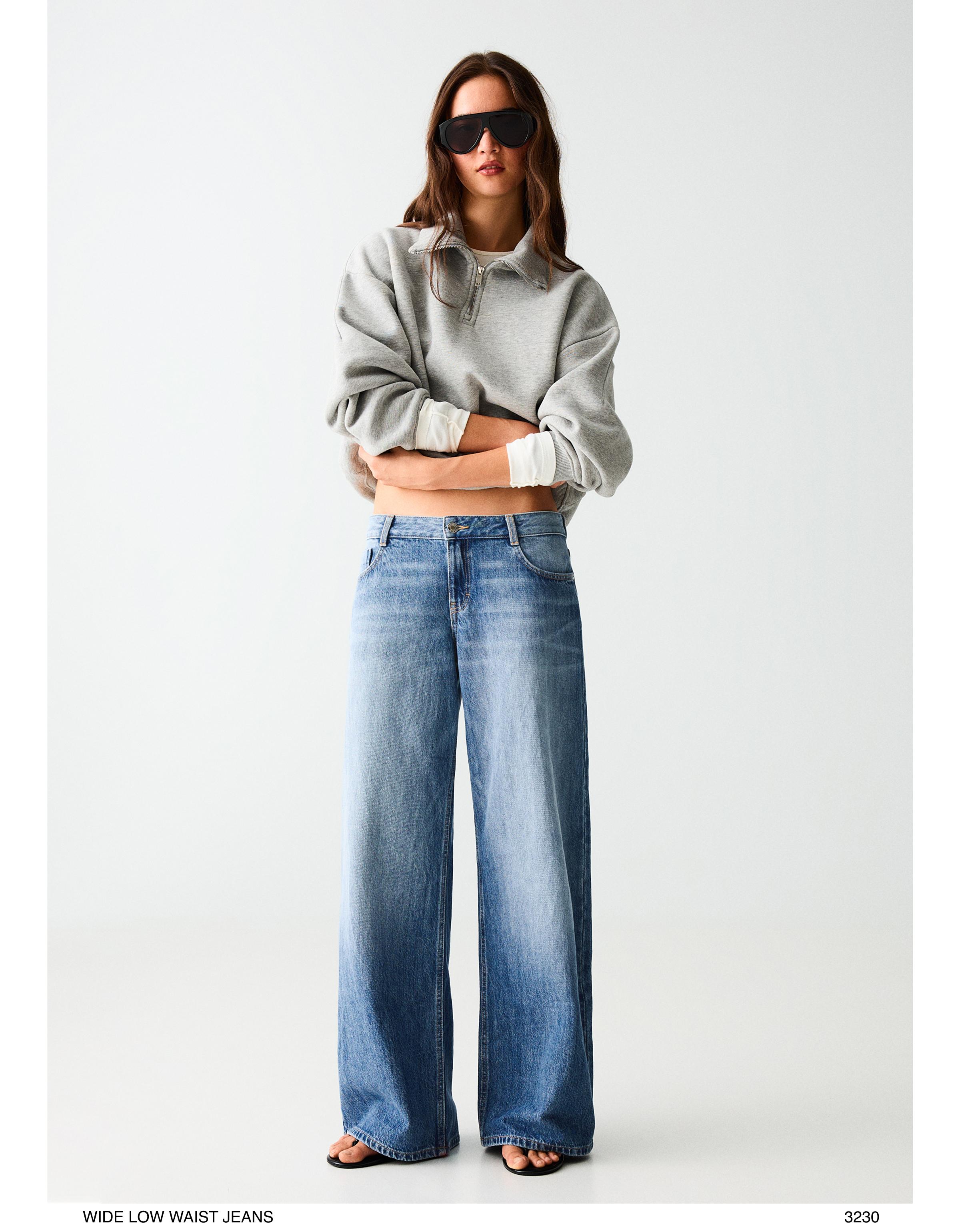 Low-rise wide-leg jeans — Light blue