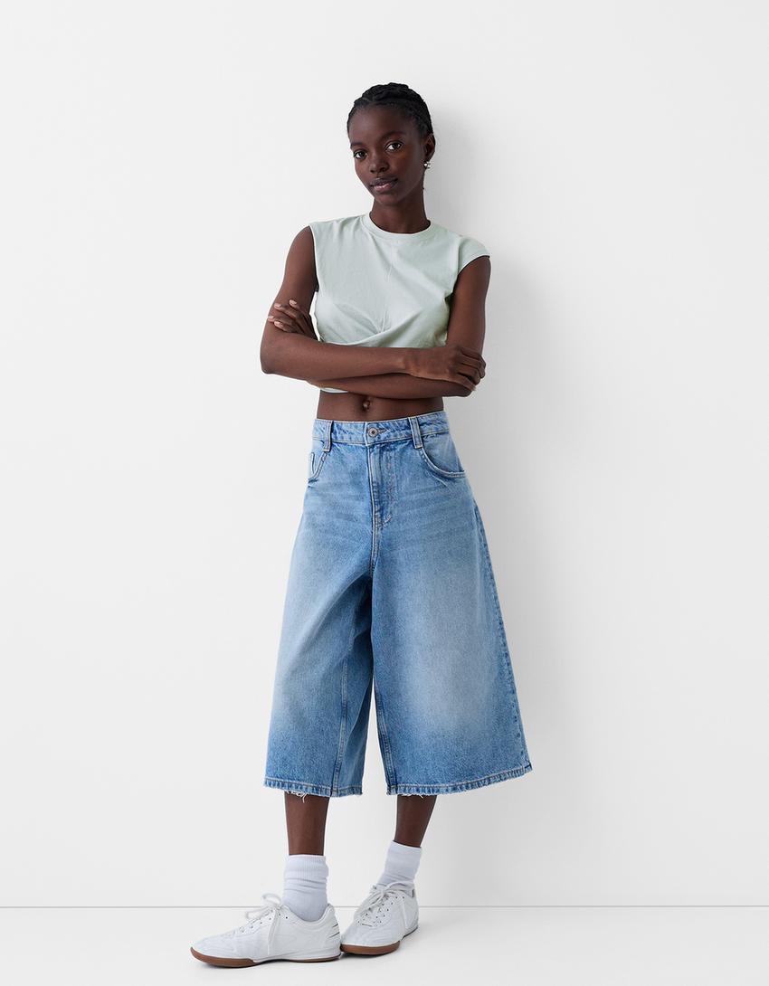 Sleeveless T-shirt with crossover front-Light blue-3