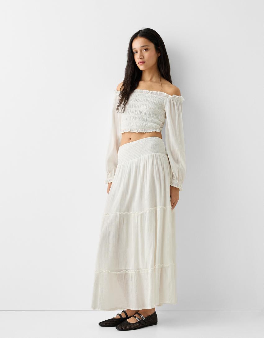 بلوزة ضيقة بأكمام طويلة وتفصيل مرن-كريمي-3