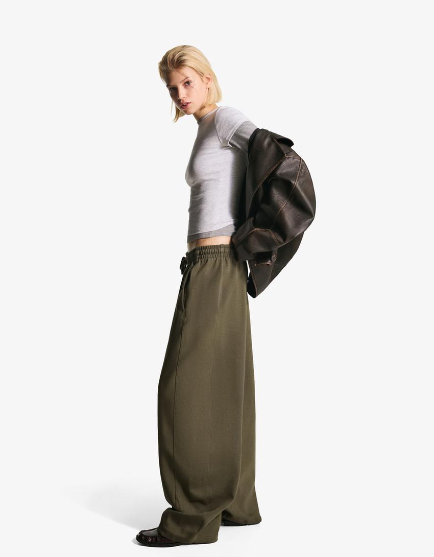 Barrel-Fit-Hose aus Plüsch-Khaki
