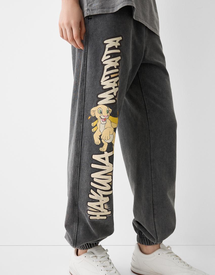 بنطال رياضي ناعم بطبعة ليون كينج-رمادي-3