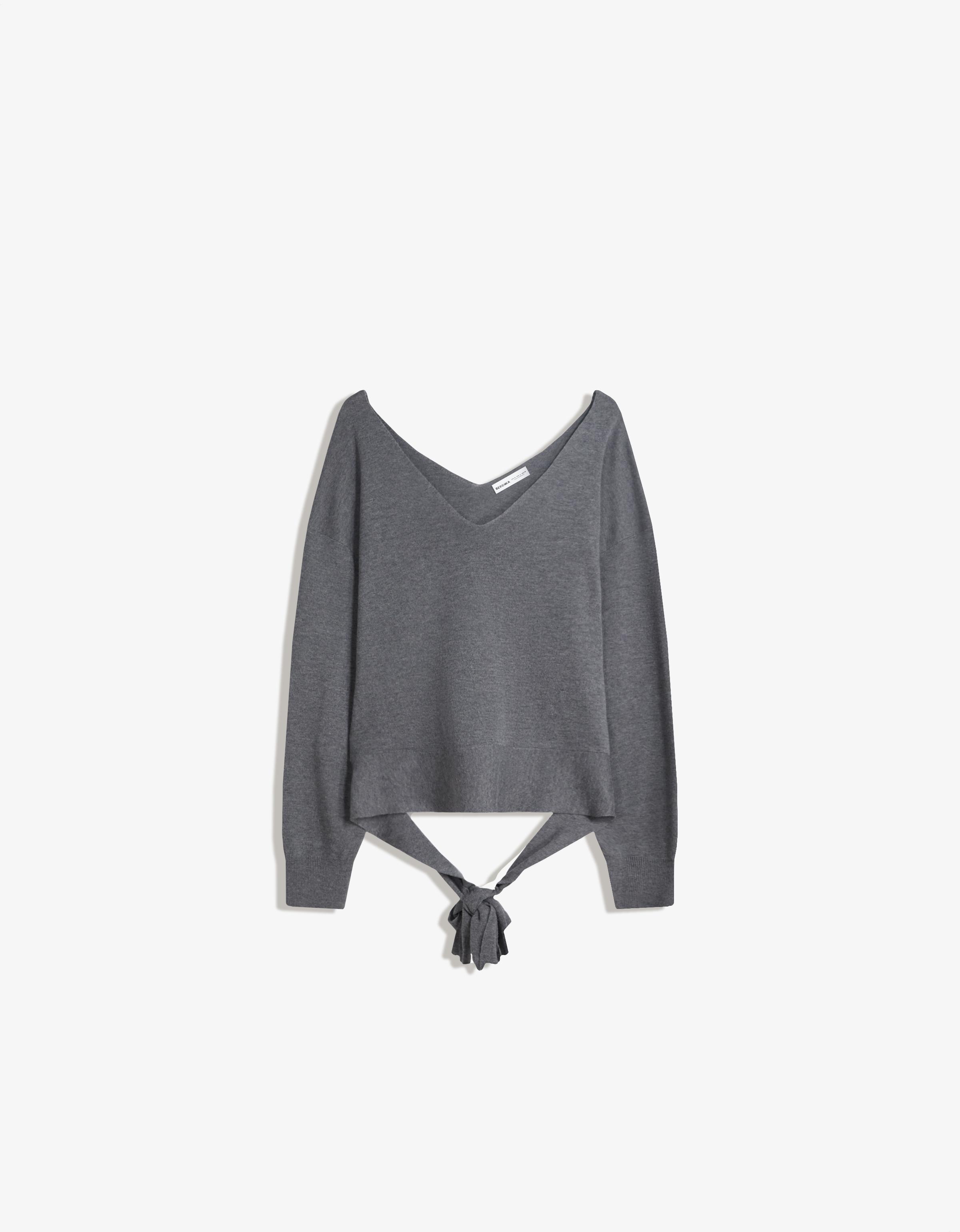 トップス W/Si/Ca 18G V Neck Knit ASH BLACK Slim High V Neck Knit – BASSIKE