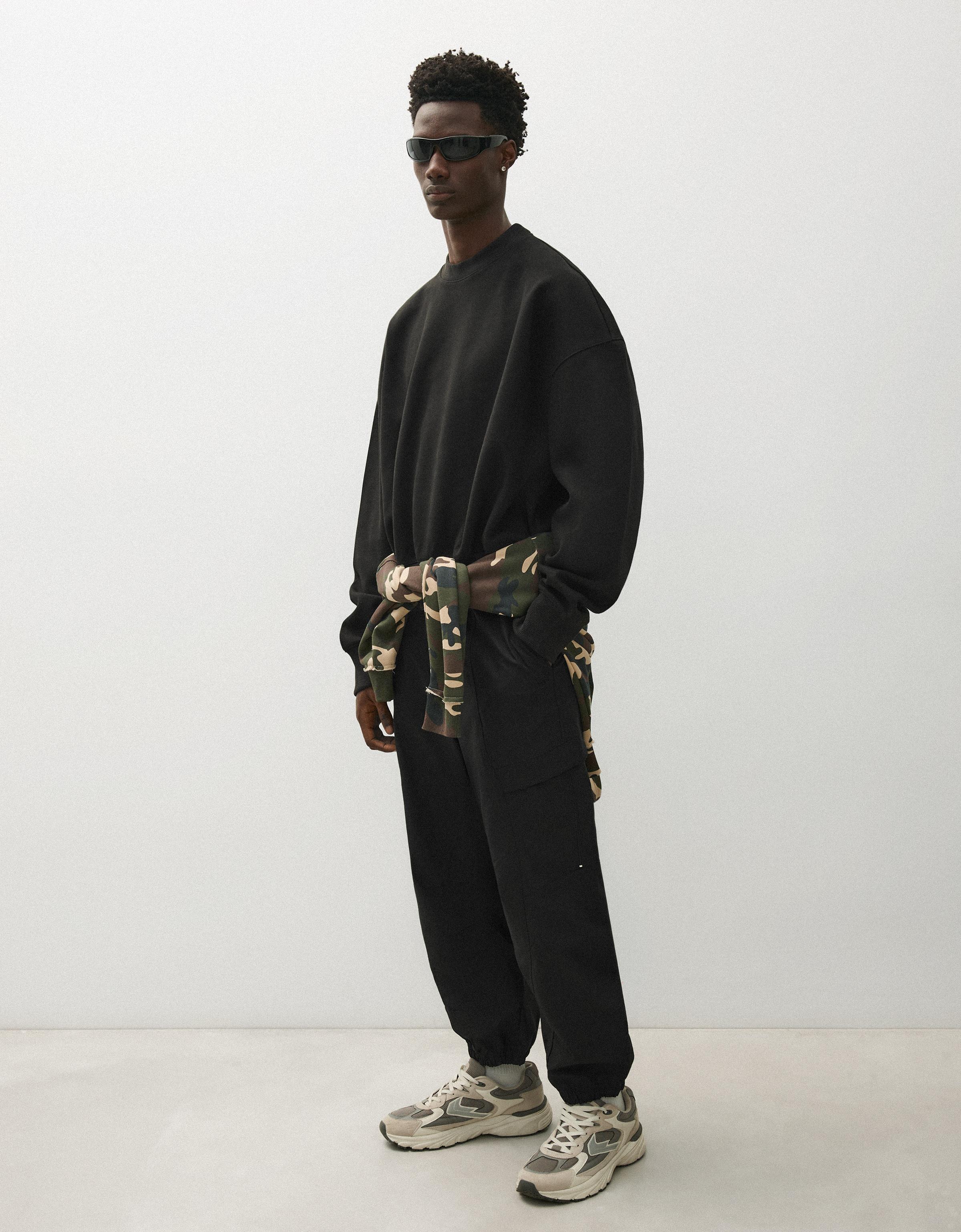 Bershka Teknik kargo straight fit pantolon görsel 5