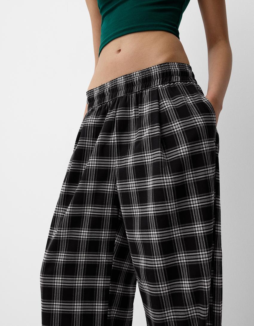 Straight fit check trousers-Black-3