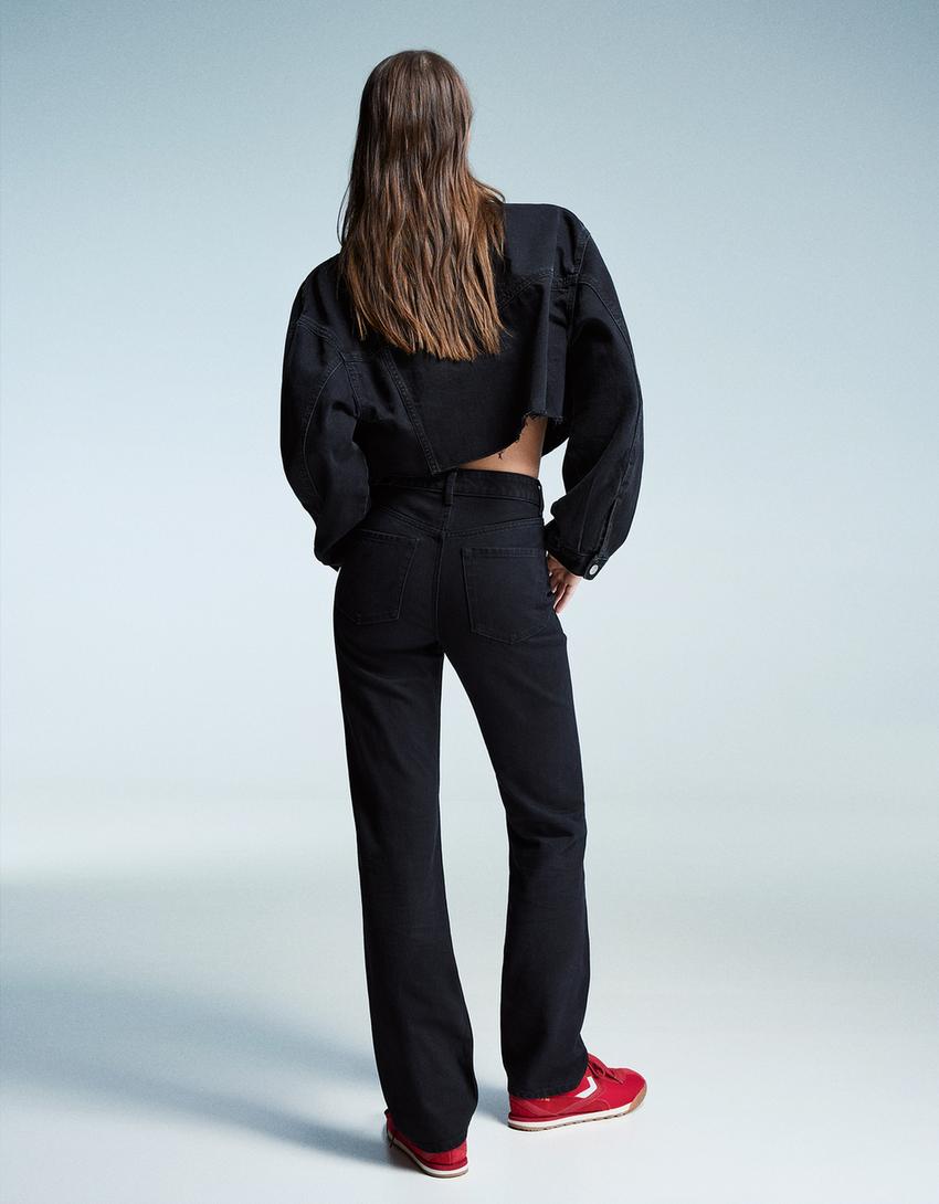 Straight-Jeans-Schwarz-2